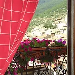 La Dimora Di D'annunzio Bed & Breakfast