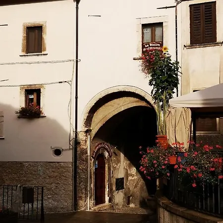 La Dimora Di D'annunzio Nocleg ze śniadaniem Scanno