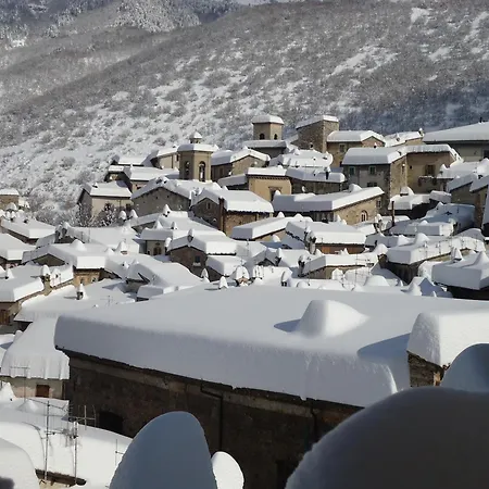 La Dimora Di D'annunzio Bed & Breakfast Scanno
