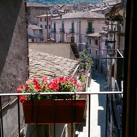 La Dimora Di D'annunzio 3* Scanno